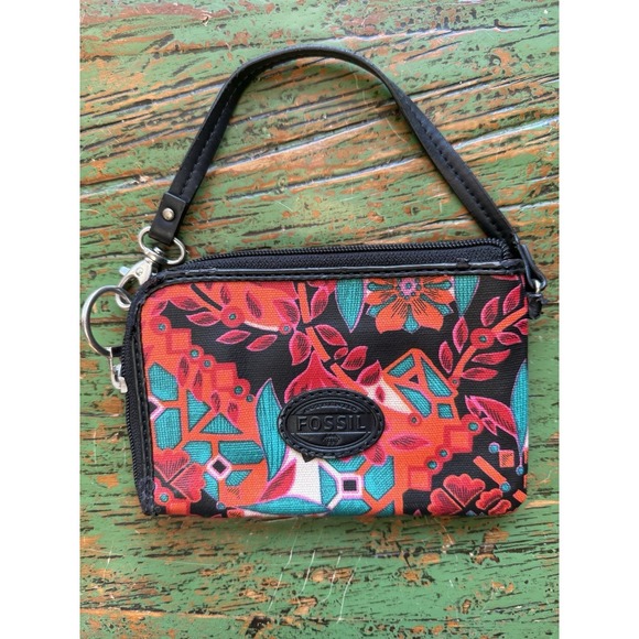 Fossil Accessories - FOSSIL Floral KEYPER Wristlet Wallet With Strap